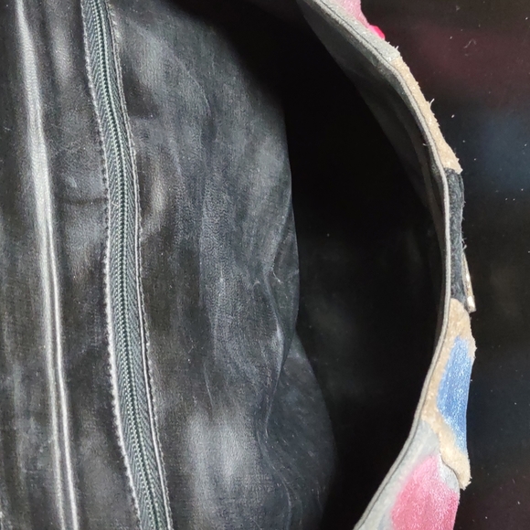 Handpainted Suede/Leather Shoulder Bag - Picture 6 of 7